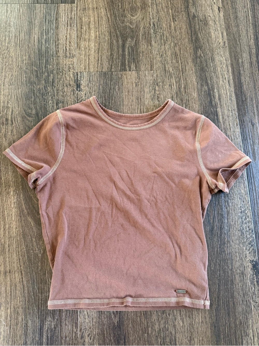 Brown Hollister Baby Tee with Contrast Stitching